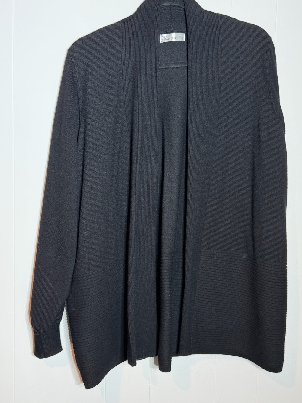 89th & Madison Women's Black Ribbed Shawl Cardigan